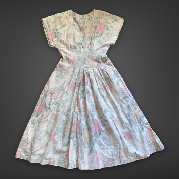 v i n t a g e :: Pastel Floral Romantic Cottagecore ILGWU Dress - Picture 7 of 14